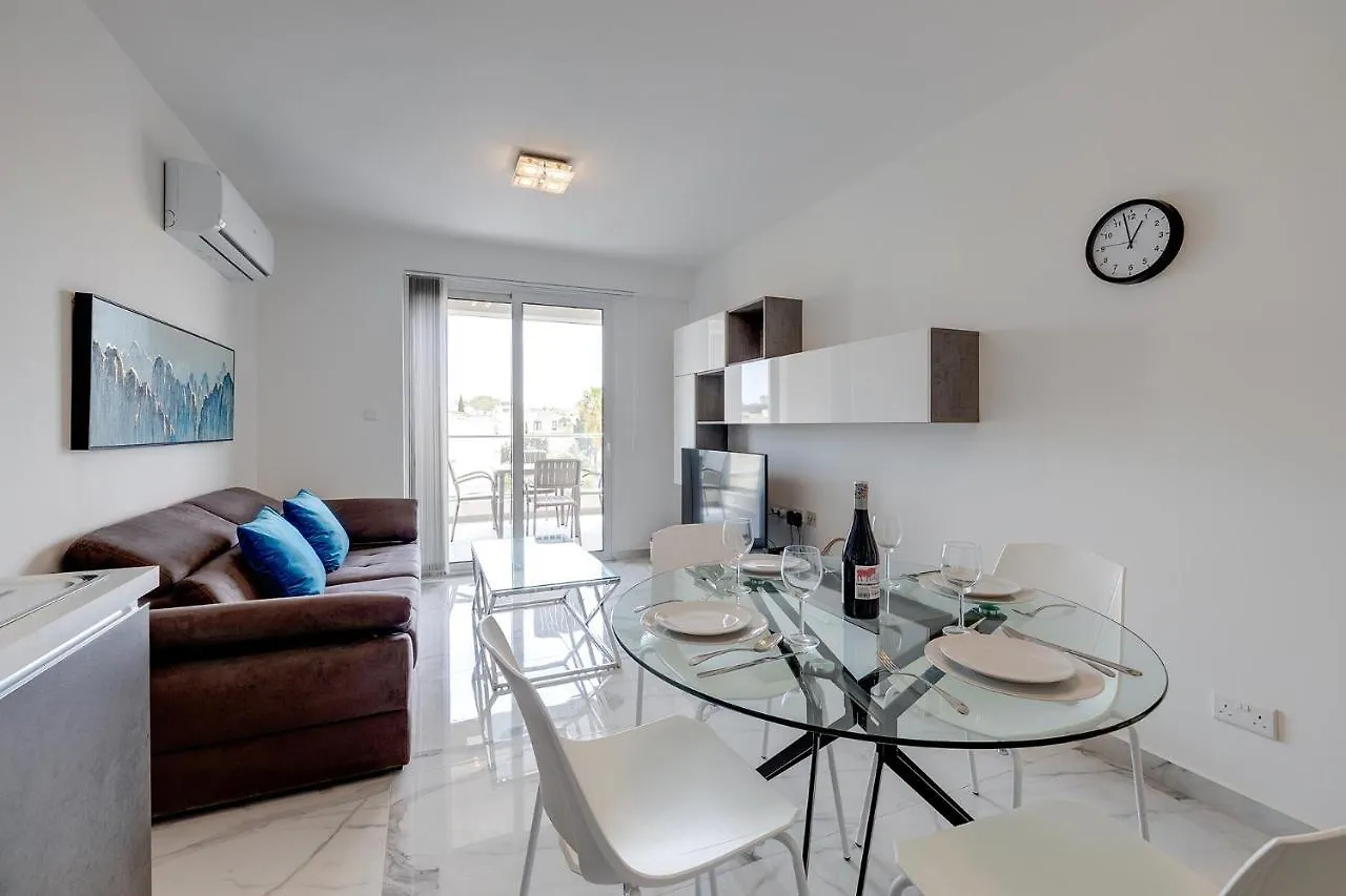 Deluxe Apartment In Central St Julians San Ġiljan 0*,