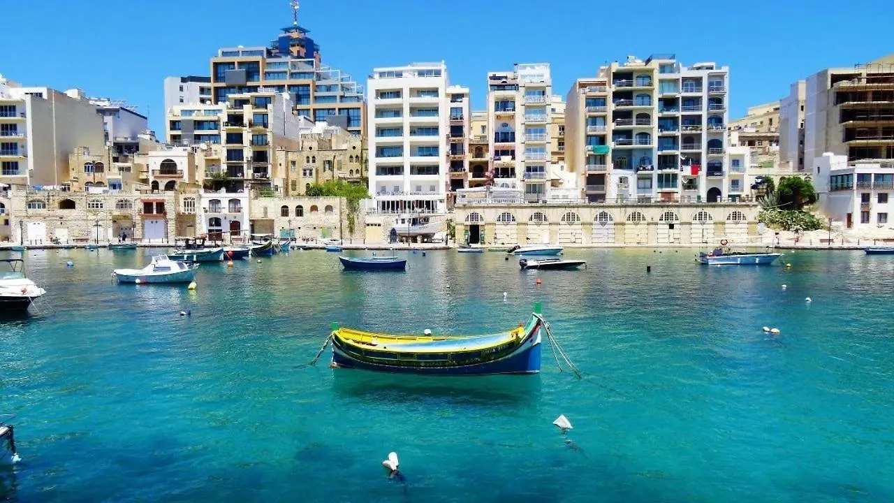 Deluxe Apartment In Central St Julians San Ġiljan 0*,  Málta