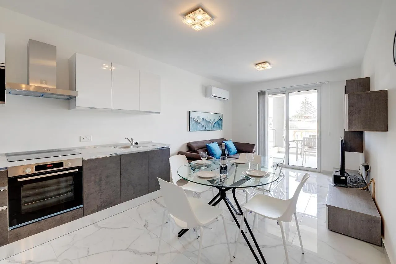 Deluxe Apartment In Central St Julians San Ġiljan Málta